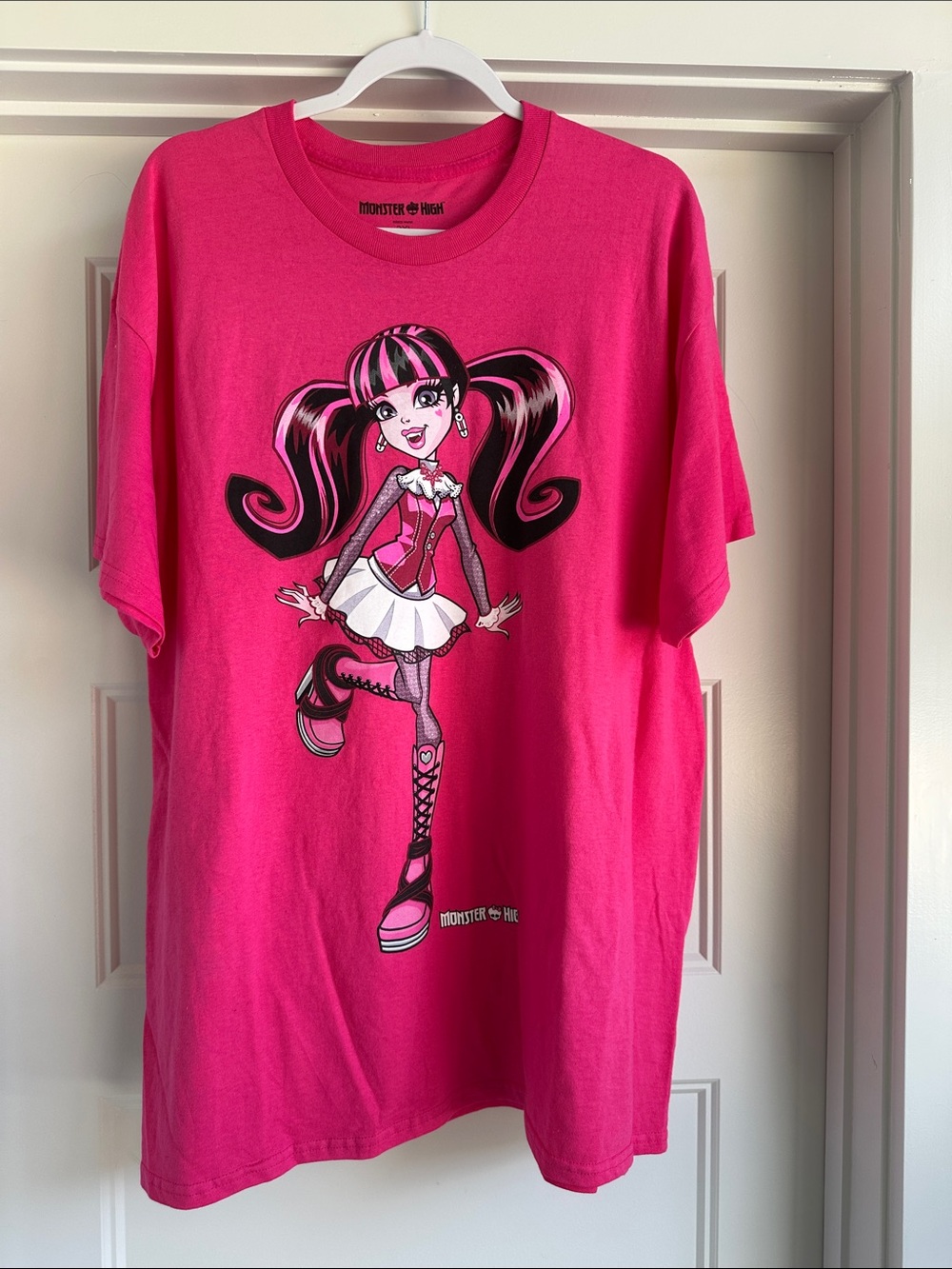 monster high Hot Pink Graphic Tee with Character Print